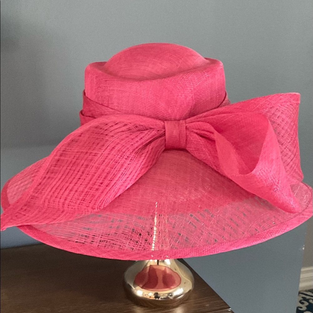 Pink hat